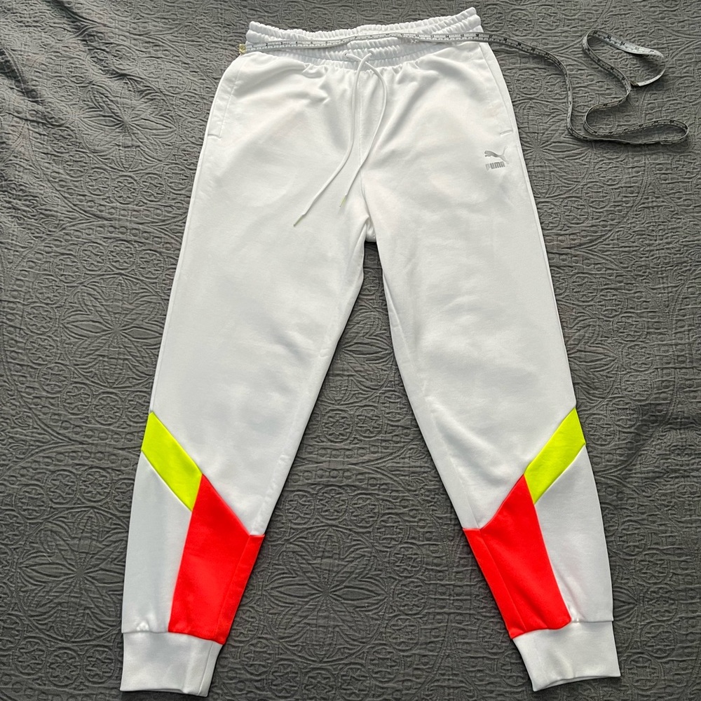 🆕 Puma Jogging Pants